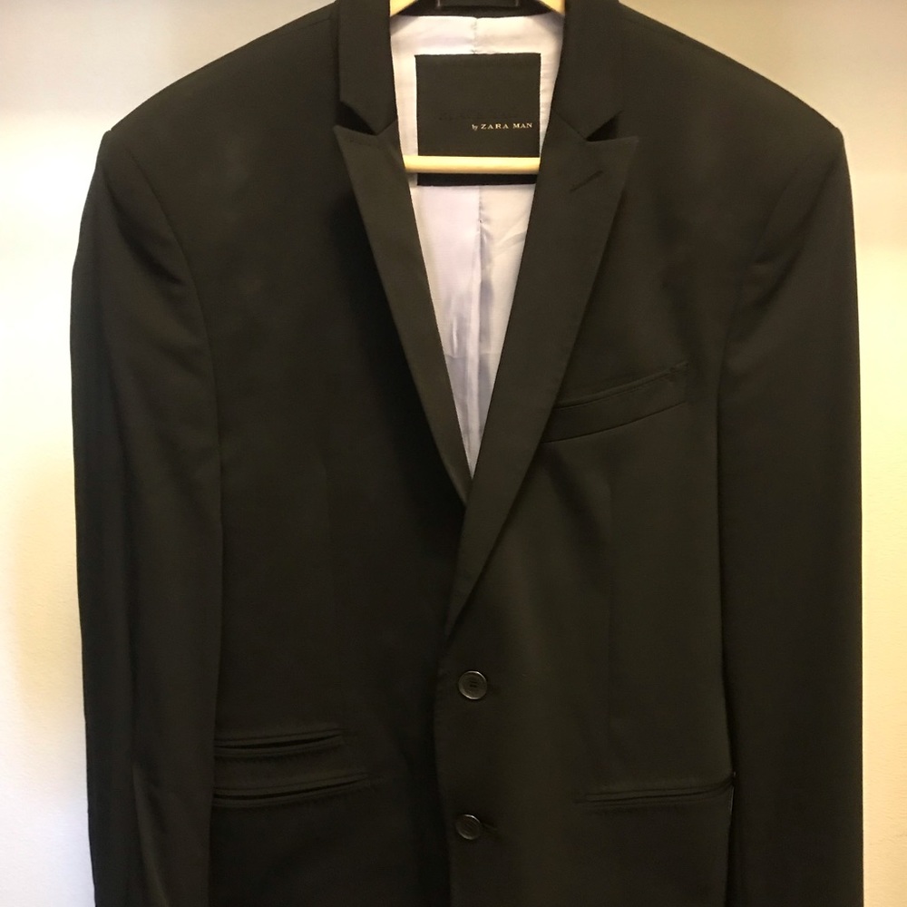 Black Tag by Zara Man
